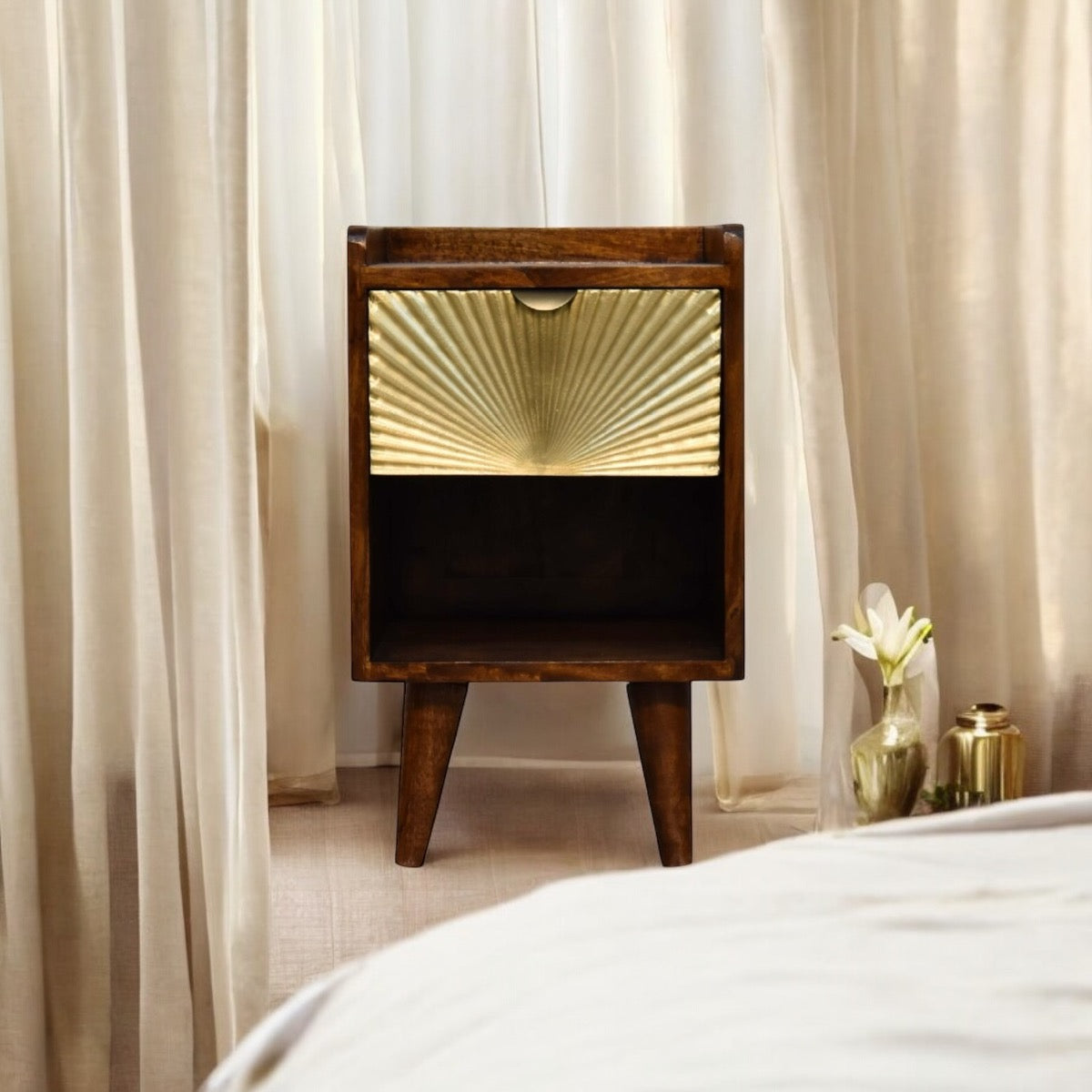 Golden bedside Table - Mini
